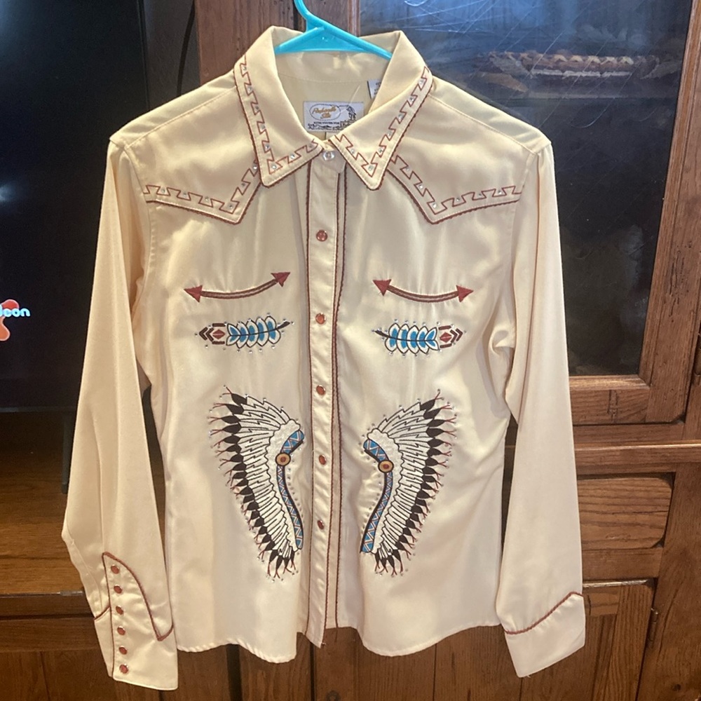 Gorgeous Indian embroidered button up. Panhandle Slim. Vintage.